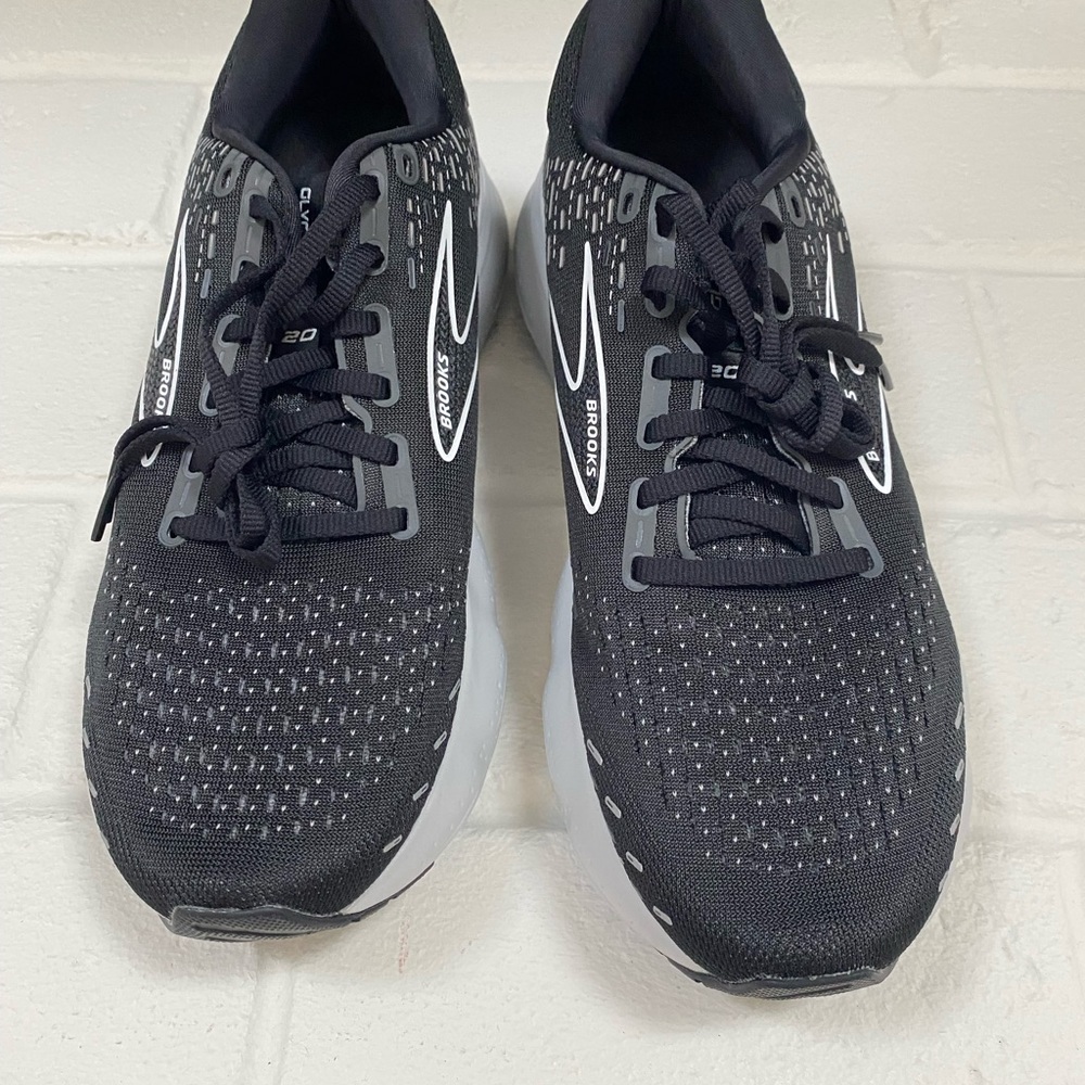 Women’s Books Glycerin 20 sneakers.  Size 11. Cushion|Neutral